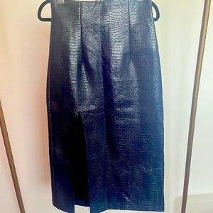 TOPSHOP Navy Vinyl Slitted Midi Pencil Faux Snakeskin Skirt